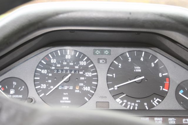 1987 Bronzit Beige BMW 3-Series Sedan