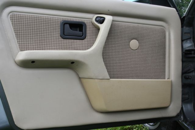 1987 Gray BMW 3-Series Sedan