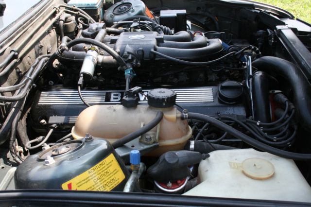 1987 Gray BMW 3-Series Sedan