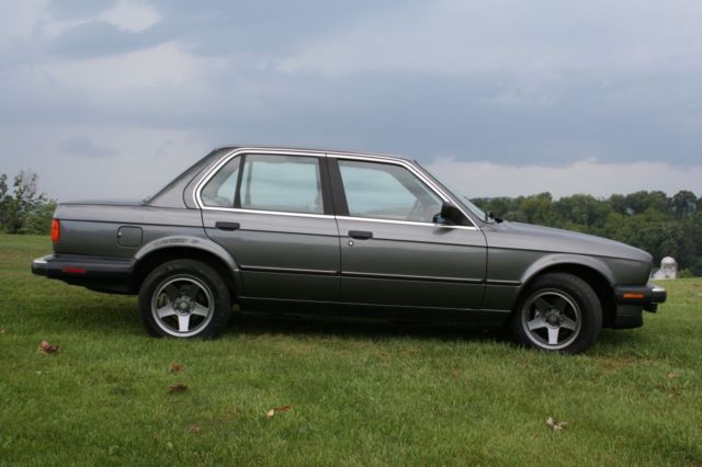 1987 Gray BMW 3-Series Sedan