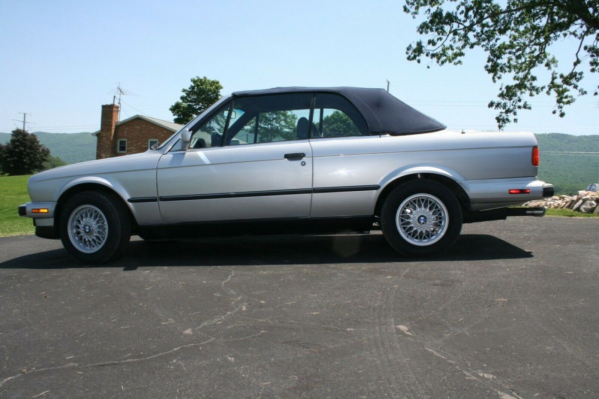 1991 Silver BMW 3-Series Convertible