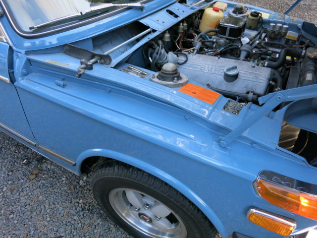 1975 Blue BMW 2002 cp