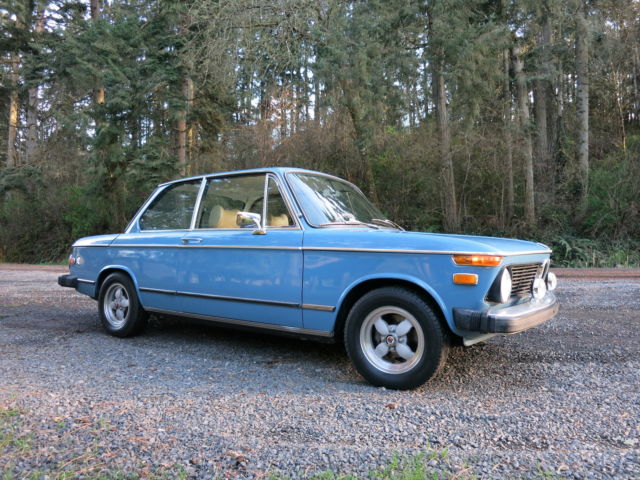 1975 Blue BMW 2002 cp