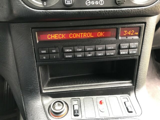 1993 BMW-granitesilber-metallic BMW 3-Series Coupe