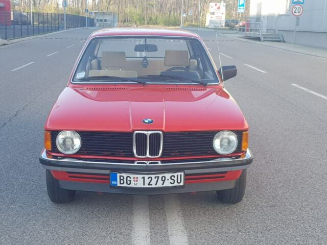 1983 Red BMW 3-Series Coupe