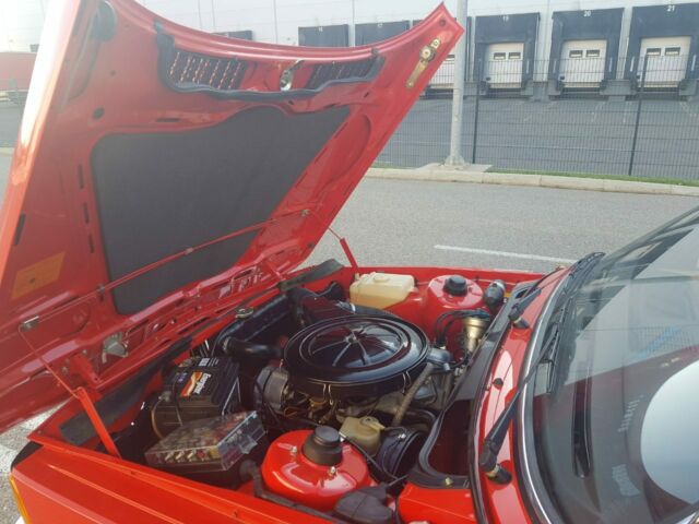 1983 Red BMW 3-Series Coupe