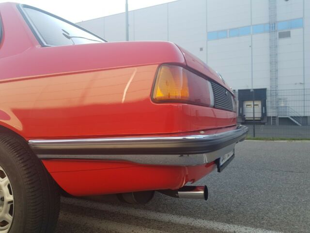 1983 Red BMW 3-Series Coupe