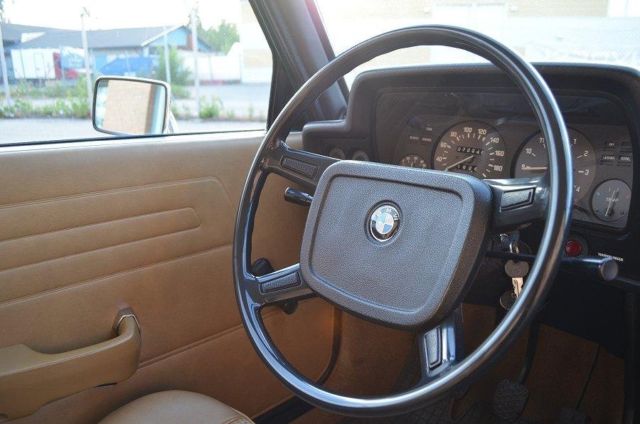 1976 Green BMW 3-Series Coupe