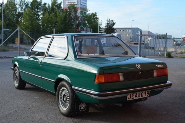 1976 Green BMW 3-Series Coupe