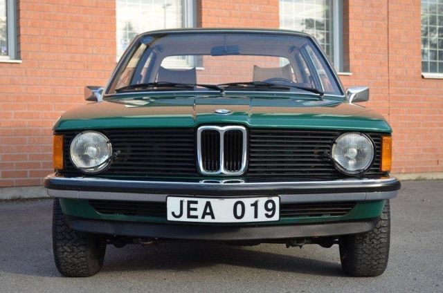 1976 Green BMW 3-Series Coupe