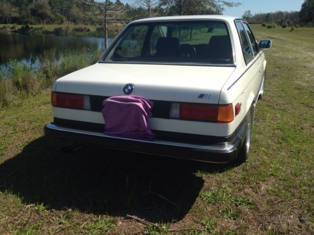 1983 White BMW 3-Series Coupe