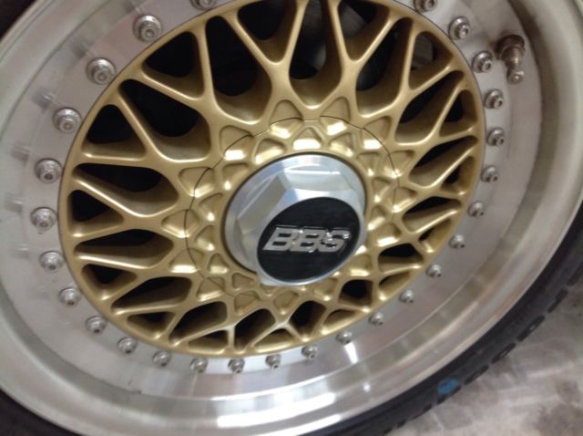 1983 White BMW 3-Series Coupe