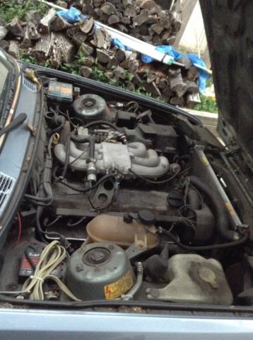 1987 Cirrus blue BMW 3-Series Sedan