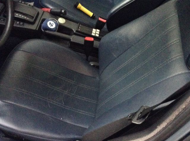 1987 Cirrus blue BMW 3-Series Sedan