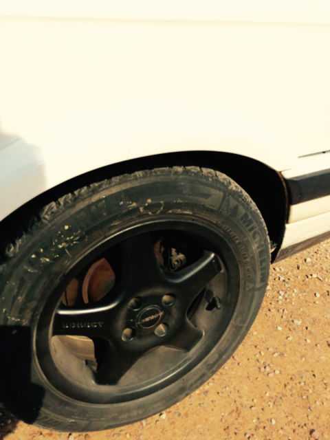 1991 ALPINE WHITE BMW 3-Series SEDAN