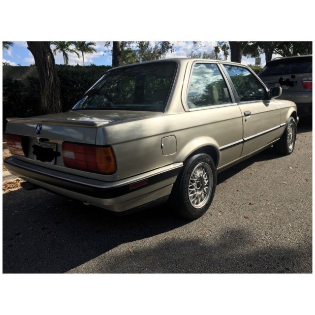 1989 BMW 3-Series