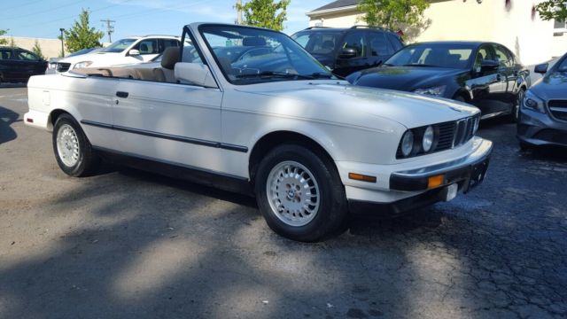 1989 white BMW 3-Series Convertible