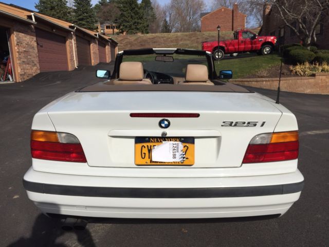 1987 Red BMW 3-Series Convertible