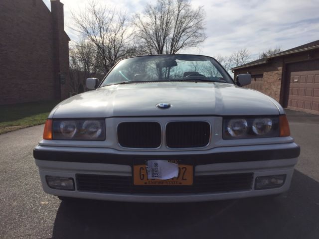 1987 Red BMW 3-Series Convertible