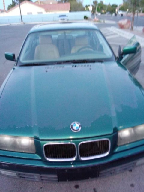 1992 Green BMW 3-Series Coupe