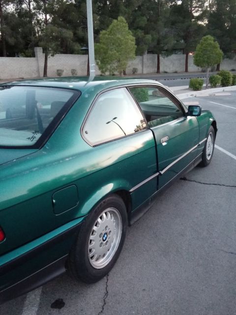 1992 Green BMW 3-Series Coupe