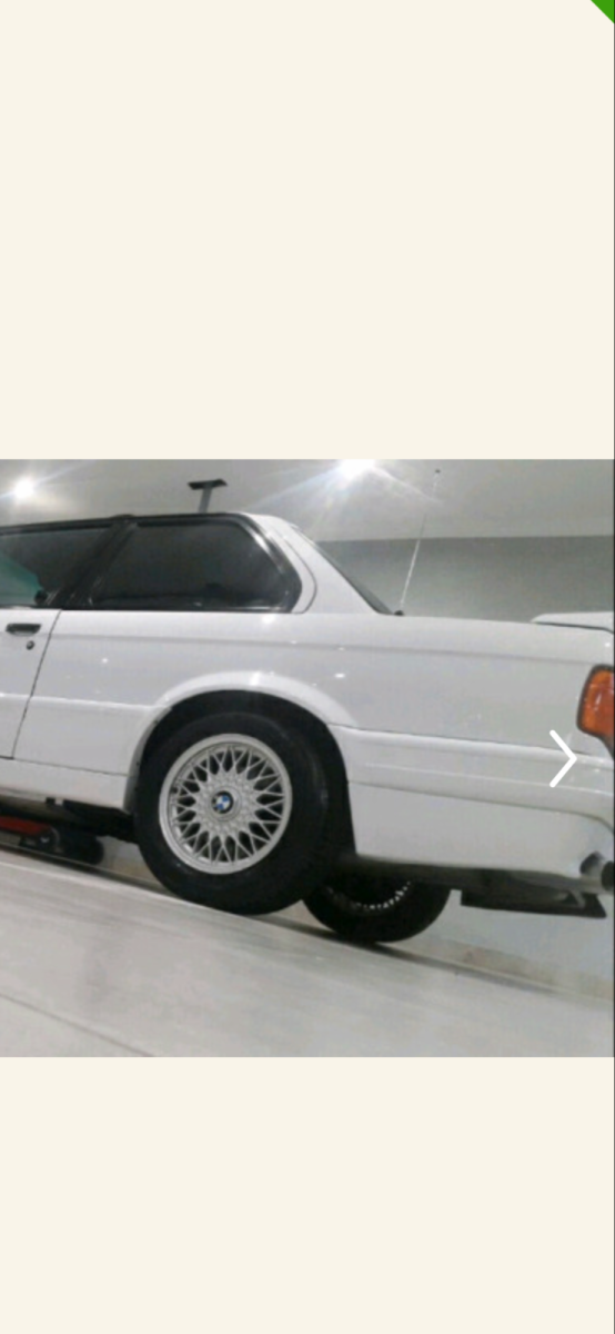 1990 White BMW 3-Series Sedan