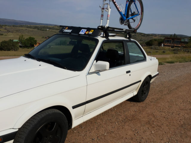 1991 White BMW 3-Series Coupe