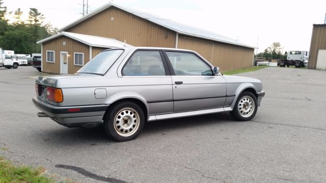 1989 BMW 3-Series Coupe
