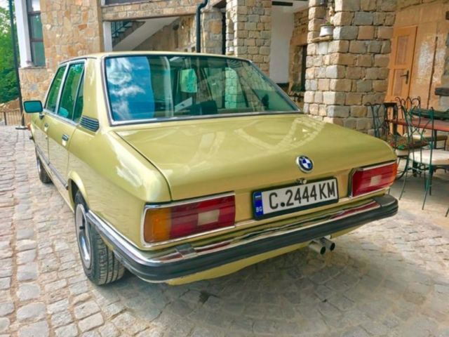 1977 olive green mettalic BMW 5-Series Sedan