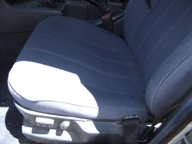 1993 Black BMW 5-Series Sedan