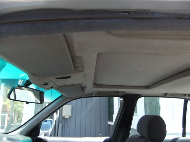 1993 Black BMW 5-Series Sedan