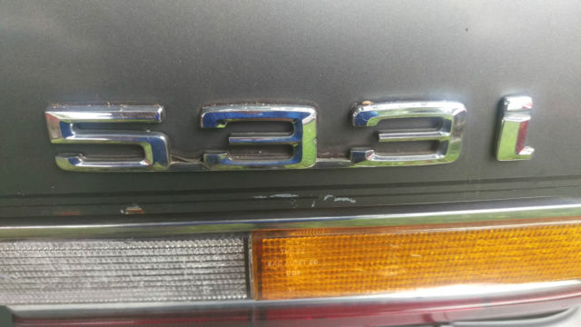 1984 Black BMW 5-Series Sedan