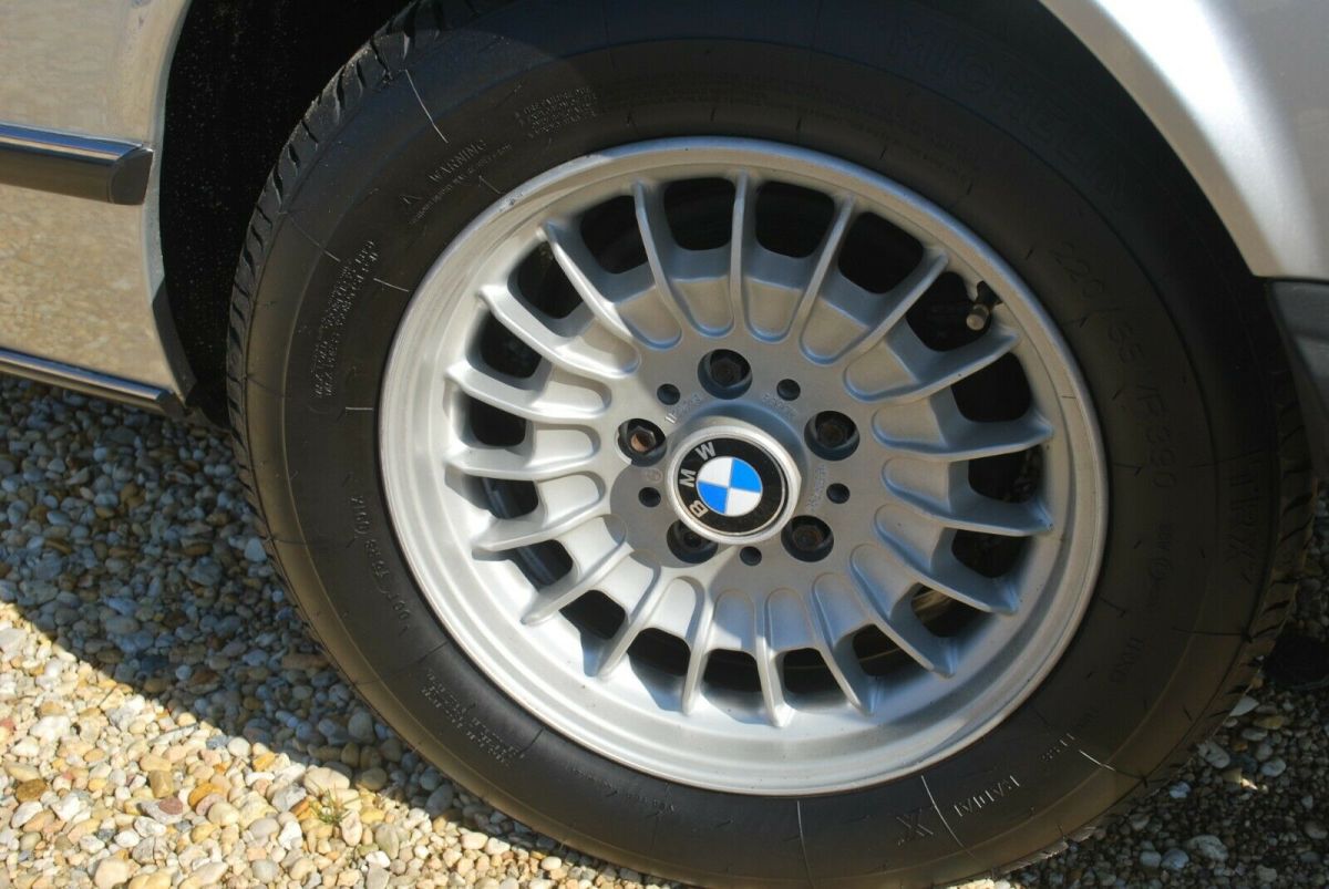 1983 Silver BMW 6-Series Coupe