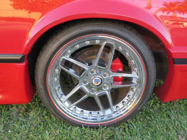 1988 Red BMW 6-Series Coupe