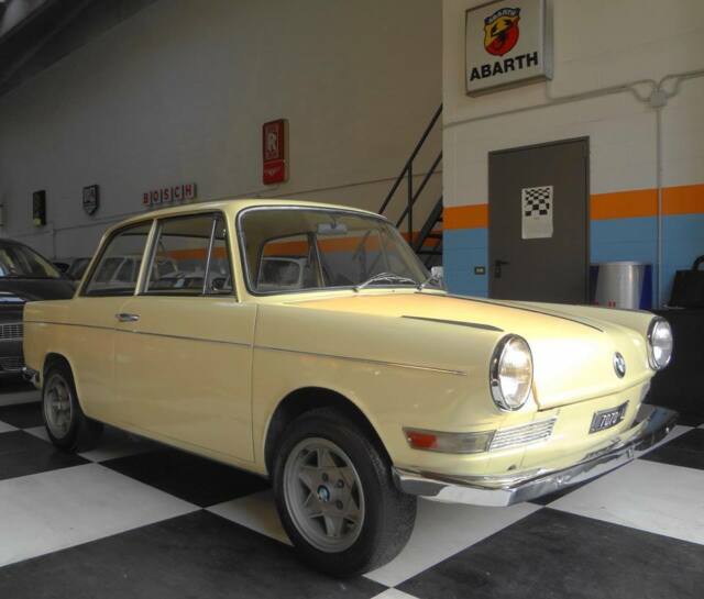 1965 Tan BMW 700