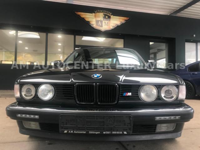 1991 Black BMW 7-Series Limousine