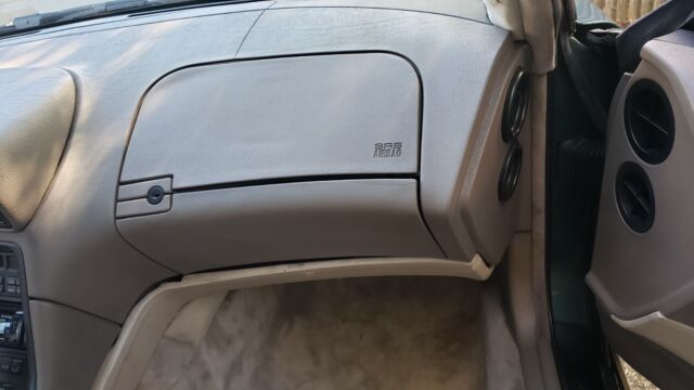 1994 Green BMW 8-Series Coupe