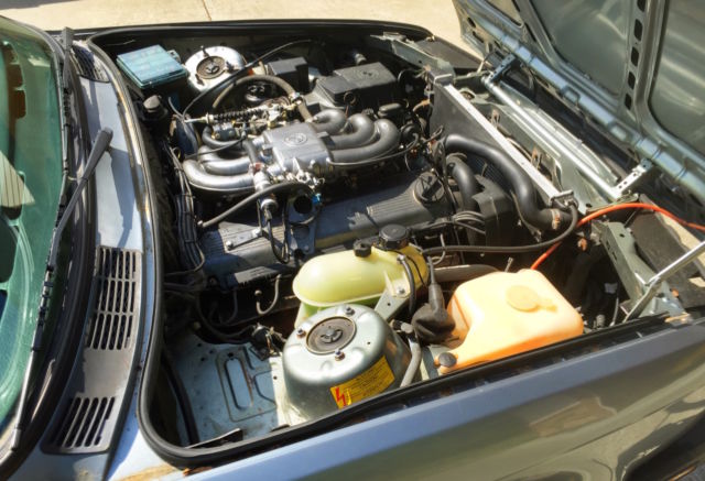 1986 Silver Blue BMW 3-Series Coupe