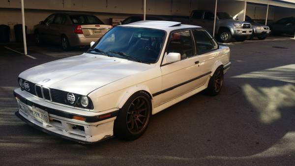 1989 White BMW 3-Series Coupe
