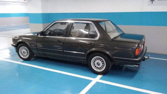 1986 BMW 3-Series