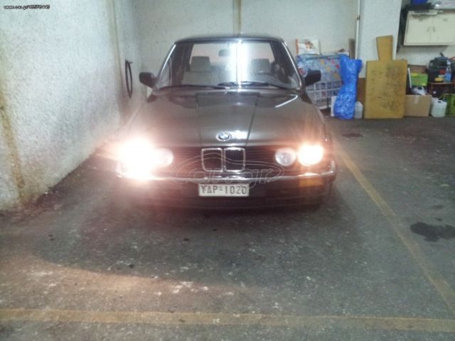 1986 Brown BMW 3-Series Limousine