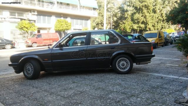 1986 Brown BMW 3-Series Limousine