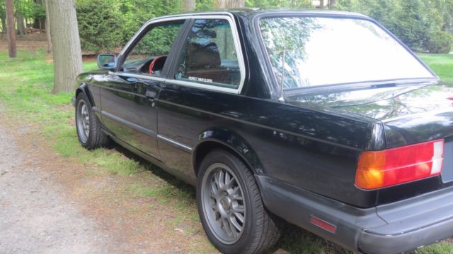 1987 Black BMW 3-Series Coupe
