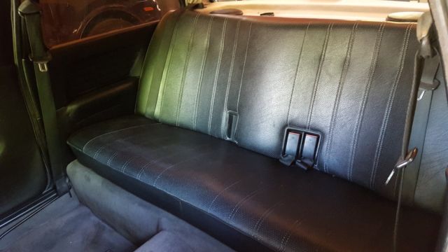 1989 Red BMW 3-Series Coupe