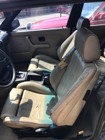 1984 Green BMW 3-Series Coupe