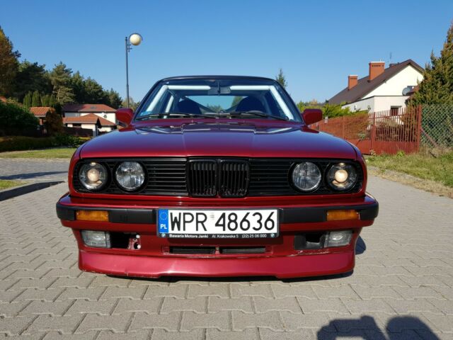1990 Red BMW 3-Series Coupe