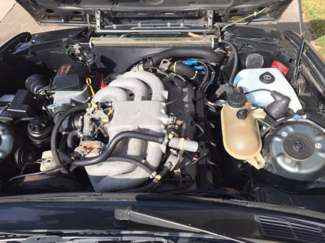 1984 Gray BMW 3-Series Coupe