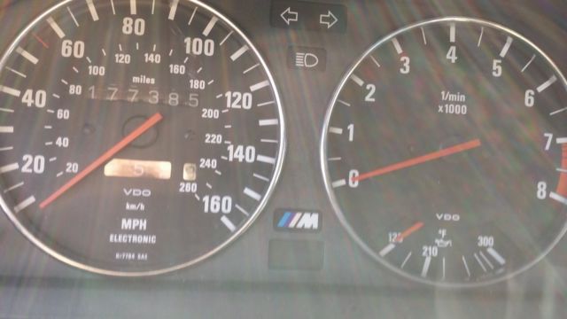 1991 Red BMW 3-Series Coupe