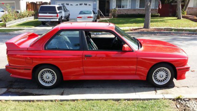 1991 Red BMW 3-Series Coupe