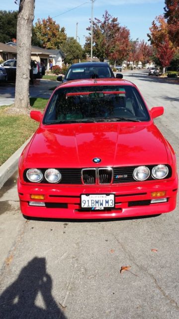 1991 Red BMW 3-Series Coupe